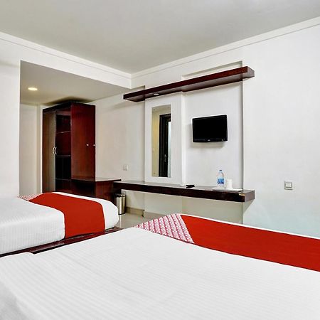 Hotel O Aec Residency Mararikulam Exterior foto