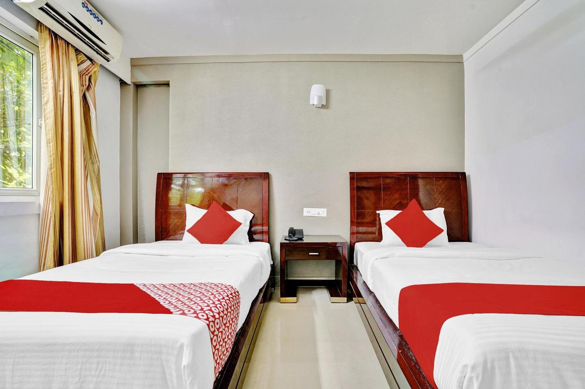 Hotel O Aec Residency Mararikulam Exterior foto